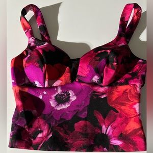Guess zip up back cupped crop top